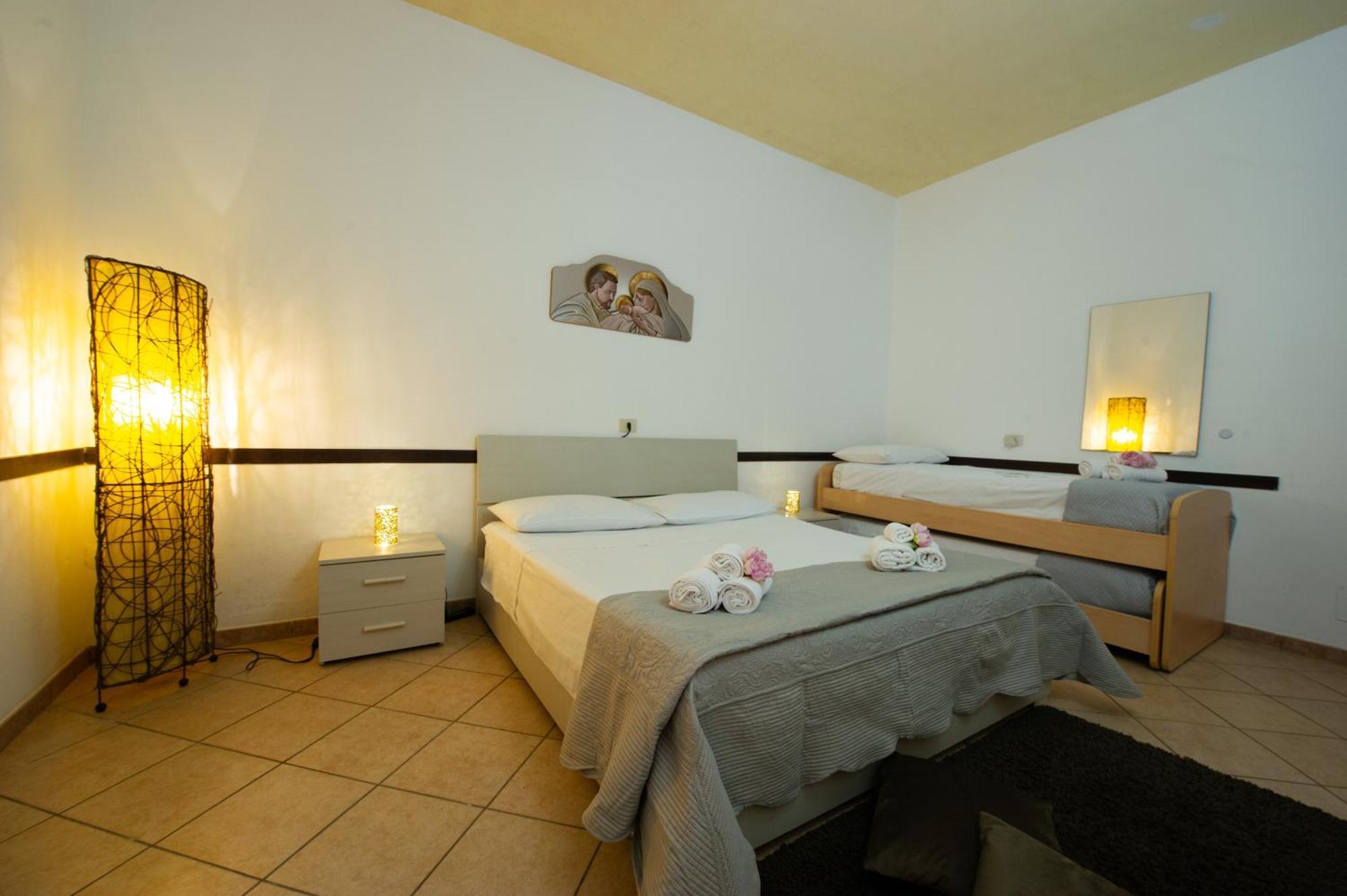 Ferienwohnung La Dimora Di Mary E Dony Martina Franca Exterior foto